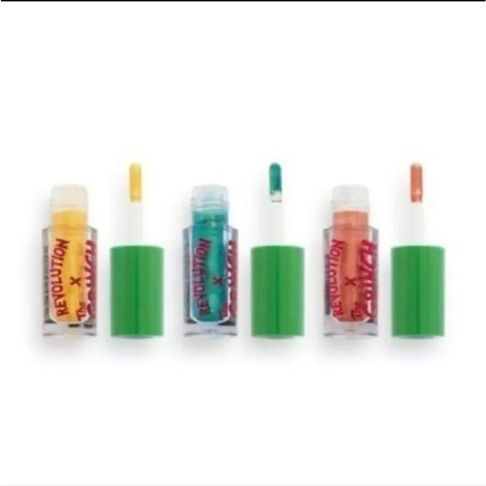 Revolution x Grinch Liquid Eyeshadow Trio